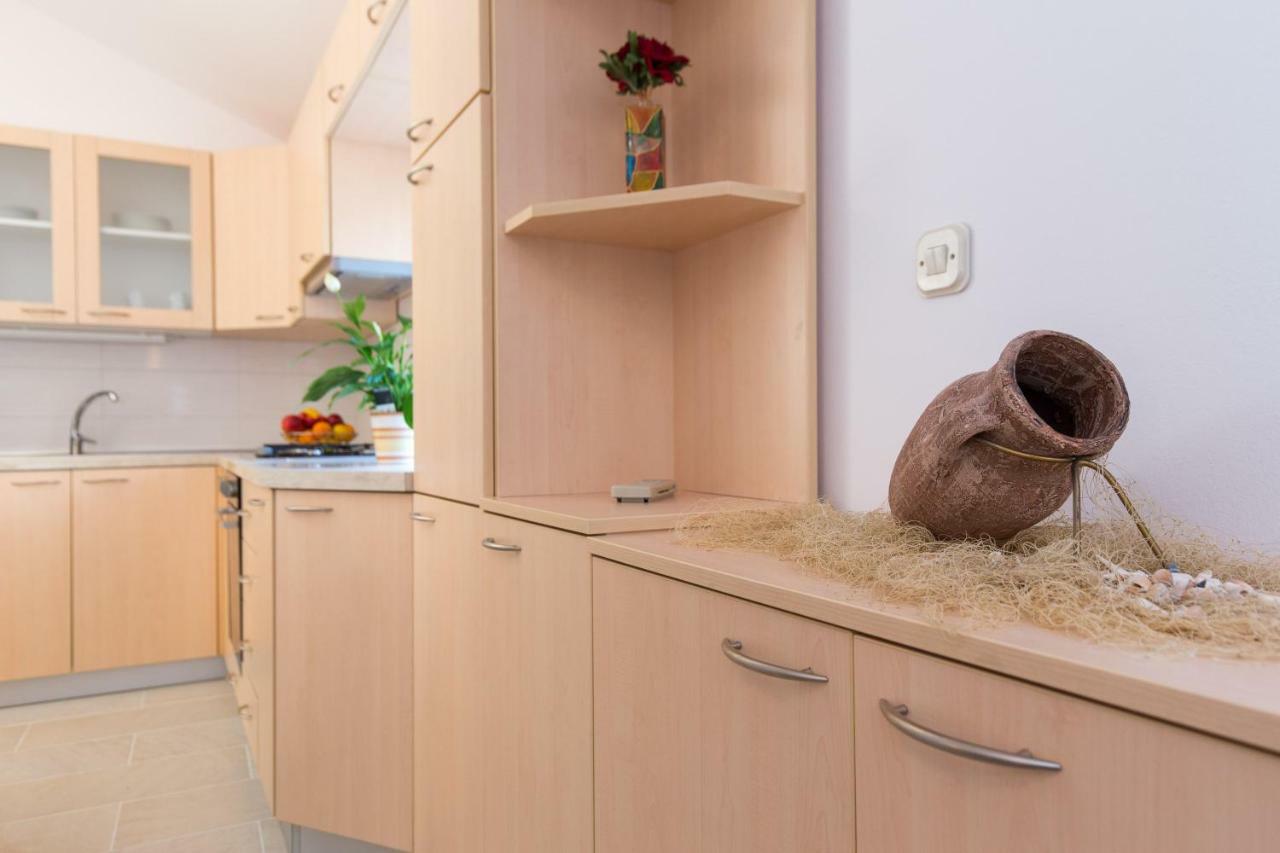Apartman Ivona Malinska Ngoại thất bức ảnh