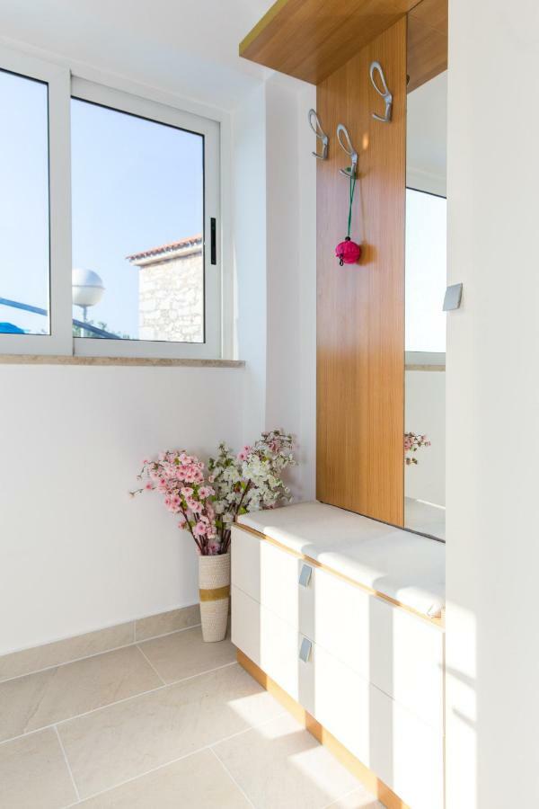 Apartman Ivona Malinska Ngoại thất bức ảnh