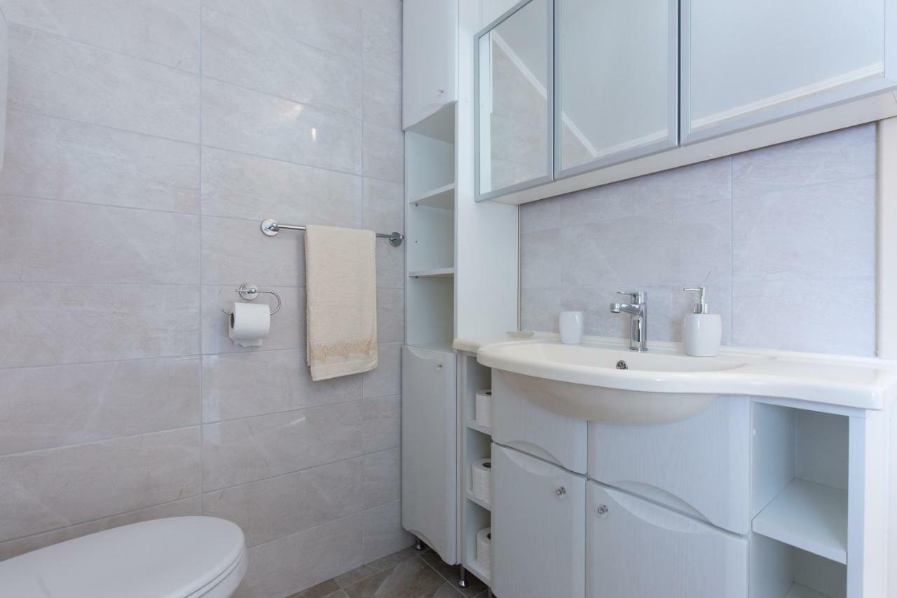 Apartman Ivona Malinska Ngoại thất bức ảnh
