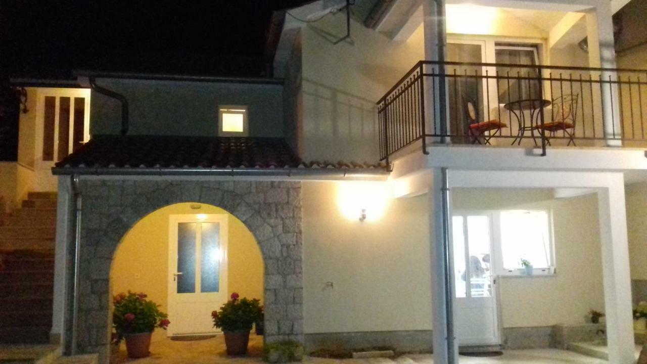 Apartman Ivona Malinska Ngoại thất bức ảnh